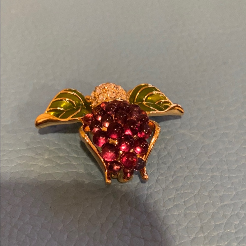 Grape Honeybee Pin - image 2